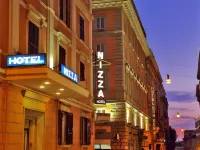 Hotel Nizza Hotels near سانتا براسّيَدى