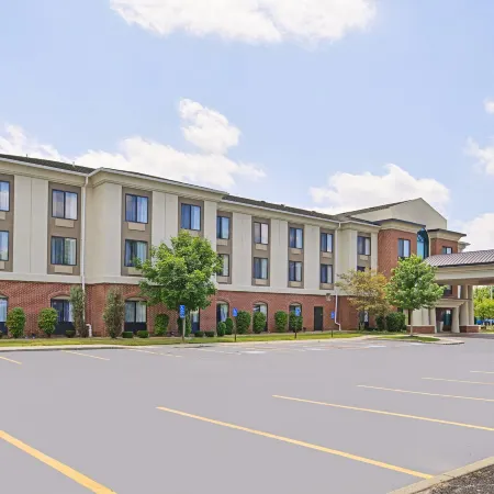 Holiday Inn Express & Suites YOUNGSTOWN (N. LIMA/BOARDMAN) by IHG