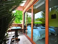 Baan Saranrom Hotels in Amphawa Subdistrict