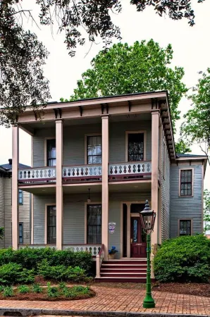 Fort Conde Inn - Mobile