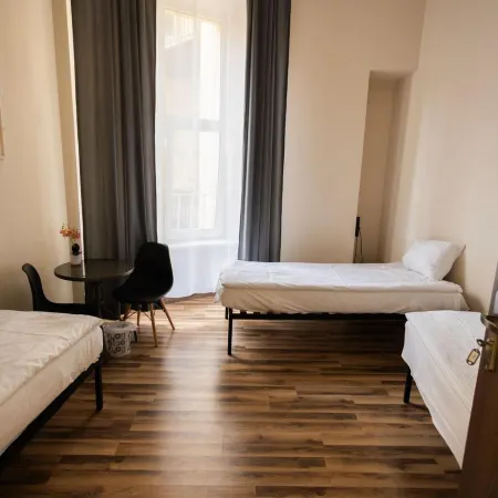 FiveHostel