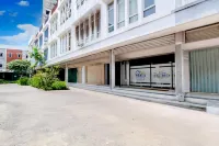 Hotel O Mega Inn Guest House