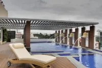 Radisson Bengaluru City Center - С бассейном