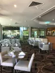 Novotel Vines Resort Swan Valley - breakfast