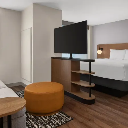 Hyatt House Mississauga / Airport Corporate Centre
