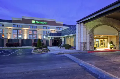 Holiday Inn Cincinnati-Riverfront Hotels in Ludlow