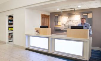 Holiday Inn Express & Suites Sarasota East - I-75