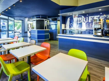 Ibis Budget Aubagne Paluds Agora Отели рядом с достопримечательностью «Reality Room»