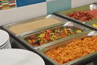 Holiday Inn Express & Suites MEXICALI by IHG - Breakfast