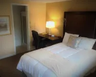 Wayne Inn