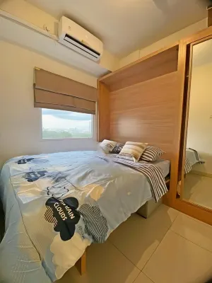 Green Pramuka Apartment by AHF Pro