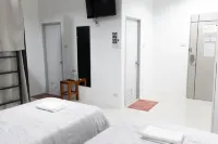 Munruk Hostel