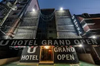 Sillim Yu Hotel U hotel - General Room - Healing Accommodation with Cats and Board Games Sillim Station 周辺のホテル