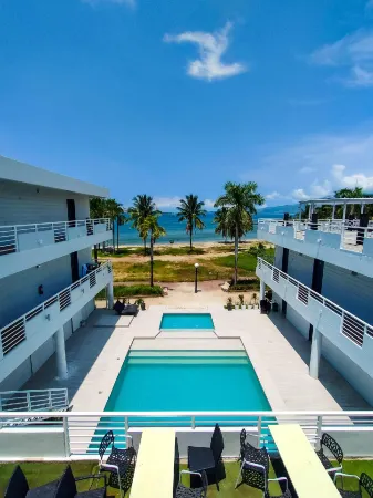 The Shoreline Subic Hotel Отели рядом с достопримечательностью «Зубик Сафари»