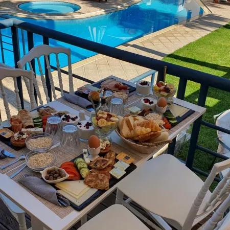 Elizabeth Suites