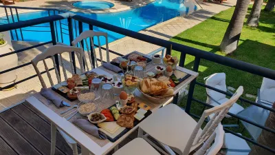 Elizabeth Suites