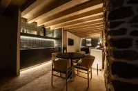 Apartamentos Vilafamés Antic Palau Hotels in Plana Alta