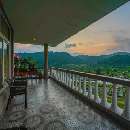 Neugal Riverfront Resort
