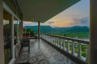 Neugal Riverfront Resort - Mountain view