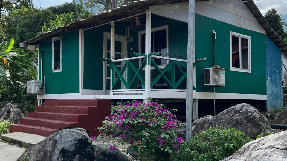 Mukut Coral Chalet