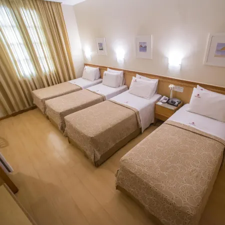 Hotel Regina Rio de Janeiro Отели рядом с достопримечательностью «Пляж Фламенго»