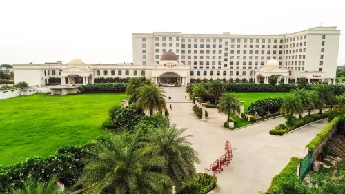 Ramada Plaza by Wyndham Lucknow - spa