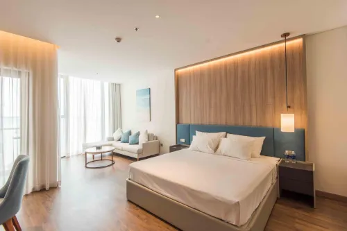 À la Carte Ha Long Bay Residence