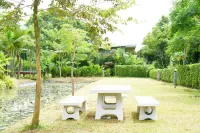 Green 2 Hotels in Khlung