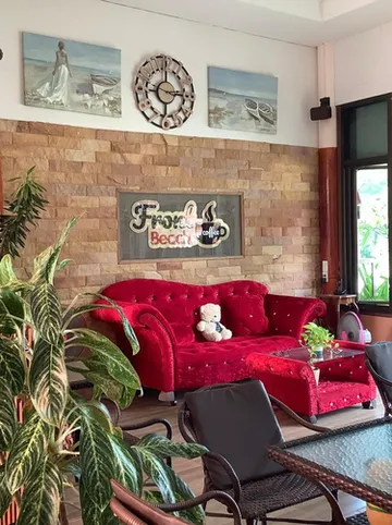 รูปภาพของโรงแรมฟร้อน บีช โฮเทล