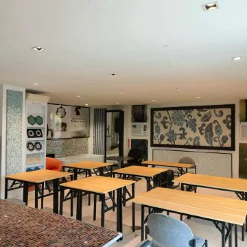 Hotel Rupert A Baler