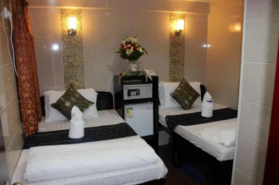 SHANGRI-LA GUEST HOUSE 몽콕 주변 호텔