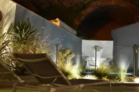 Hôtel le Ribéral فنادق في Cerbere