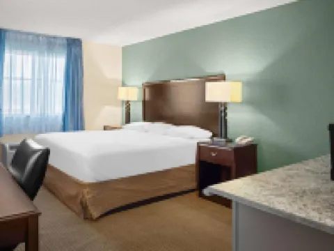 Travelodge by Wyndham Gaylord Hotels in Otsego County