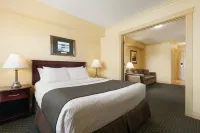 Quality Inn & Suites - ที่มีที่จอดรถ