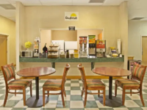 Days Inn by Wyndham Hammond Hotels in Hammond