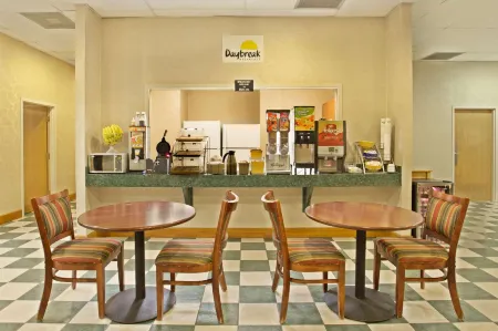 Days Inn by Wyndham Hammond Отели в г. Пончатаула