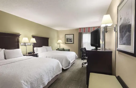 孟菲斯科利爾維爾歡朋酒店