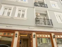 Atlantis Royal Hotel Các khách sạn gần Cung điện Topkapi
