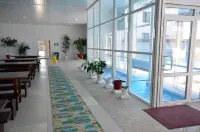 Izumrud Hotels in Mostovsky District