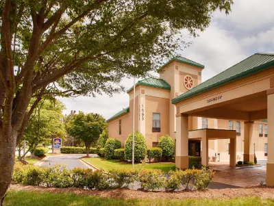 Best Western Plus Edison Inn Hotels near North Carolina Symphony