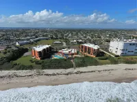 Oceanique Resort - Sea View