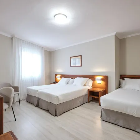 Hotel San Lorenzo Отели рядом с достопримечательностью «Ресторан "Пульперия-ос-Кончейрос"»