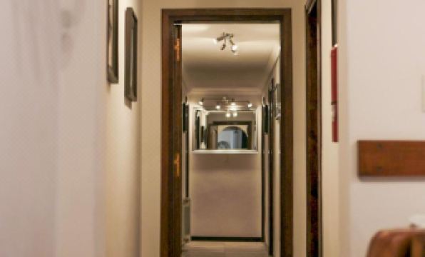 Apart & Hotel la Fontaine - by Rotui