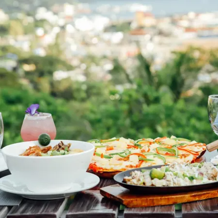 Skylodge Resort