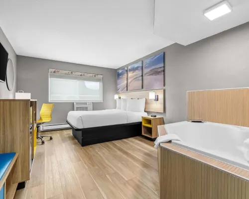 Days Inn by Wyndham la Crosse Hotels in La Crosse