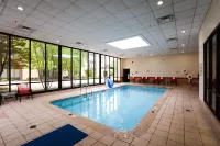 Wyndham Columbus - Pool