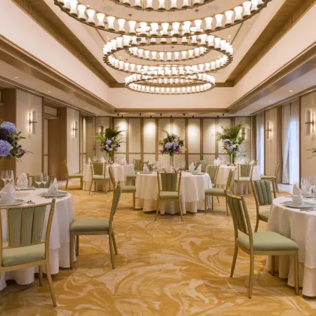 DLF Club 4