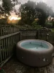 English Cherry Tree Manor - Villas