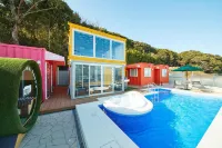 The Boxy Awaji - إقامة ريفية