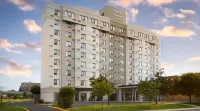 Hampton Inn by Hilton Montreal East Anjou - 2 ดาว
